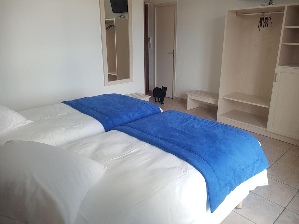 Corsica Hostel Porto-Vecchio, Partie Dortoirs Luaran gambar