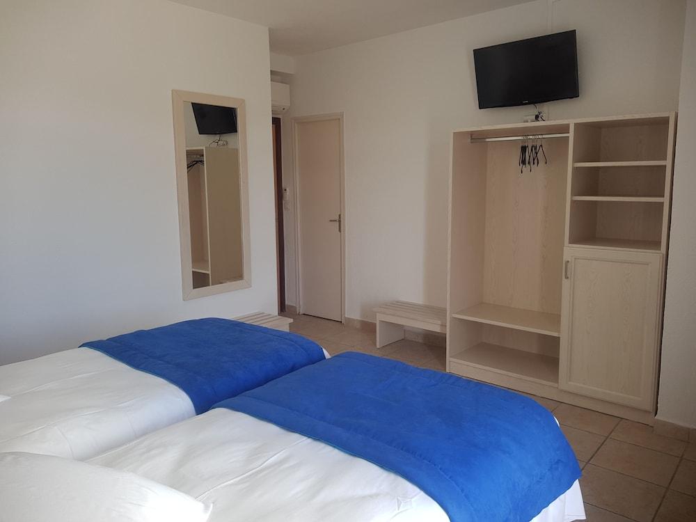 Corsica Hostel Porto-Vecchio, Partie Dortoirs Luaran gambar