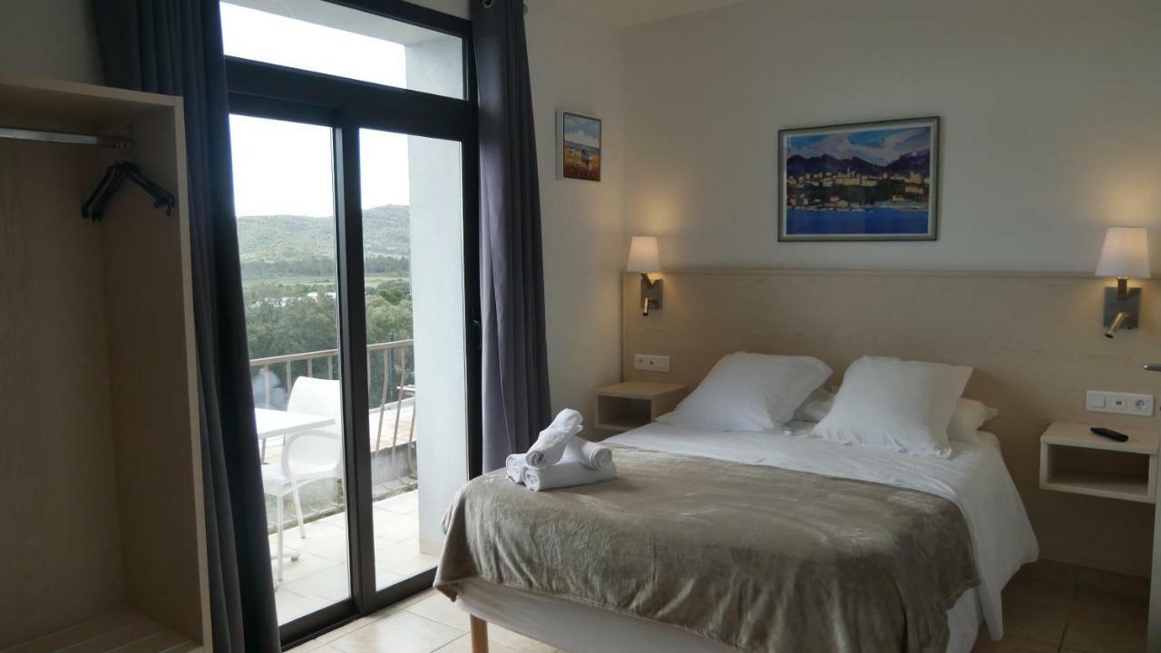 Corsica Hostel Porto-Vecchio, Partie Dortoirs Luaran gambar